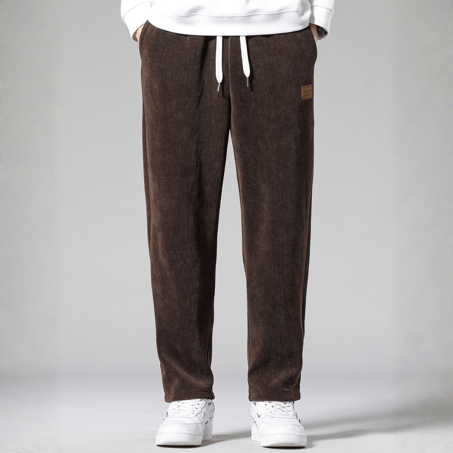 Noah – Men's Cord Trousers Straight Fit - Corduroy pants - Dark Brown - Jones & Smith