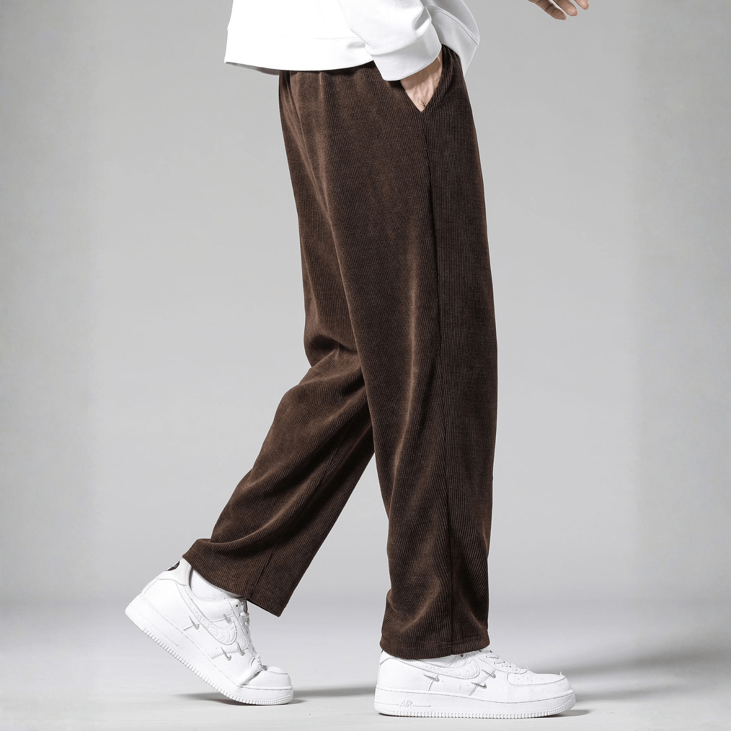 Noah – Men's Cord Trousers Straight Fit - Corduroy pants - Dark Brown - Jones & Smith