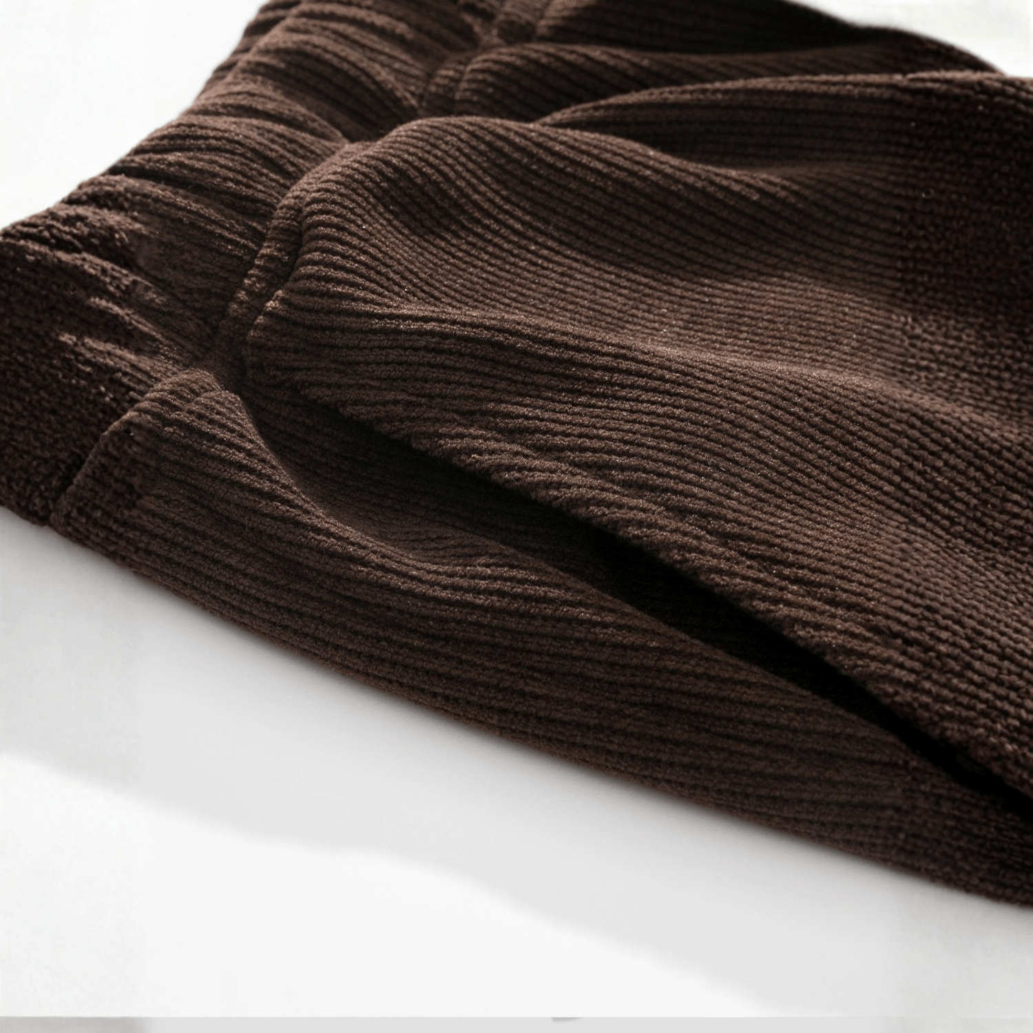 Noah – Men's Cord Trousers Straight Fit - Corduroy pants - Dark Brown - Jones & Smith