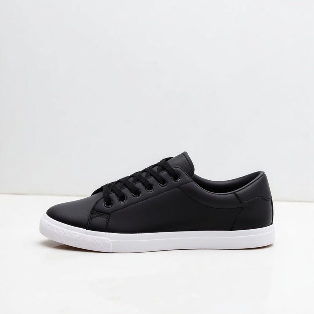Lukas - Classic Sneakers with Clean Design - Shoes - Jones & Smith