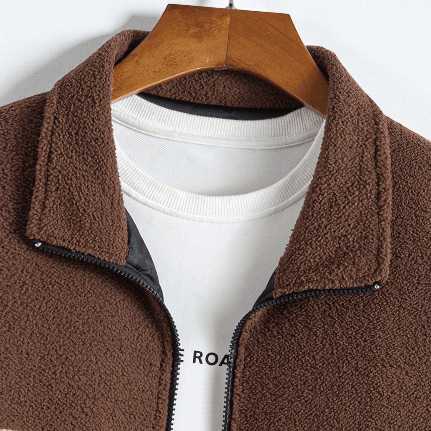 Tamo – Men's Teddy Fleece Jacket with Aztec Pattern - Jacket - Beige - Jones & Smith