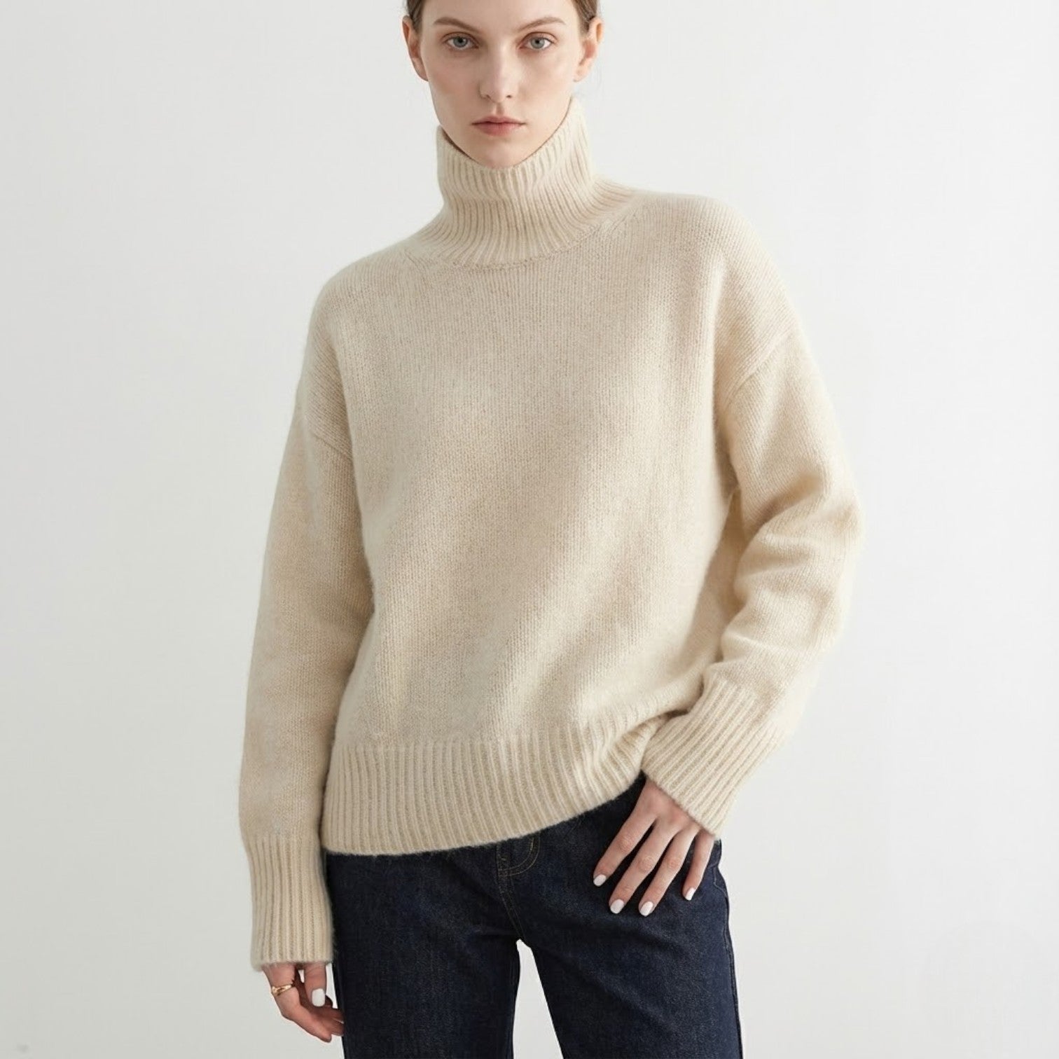 Sophie – Women's Wool Roll Neck Jumper
