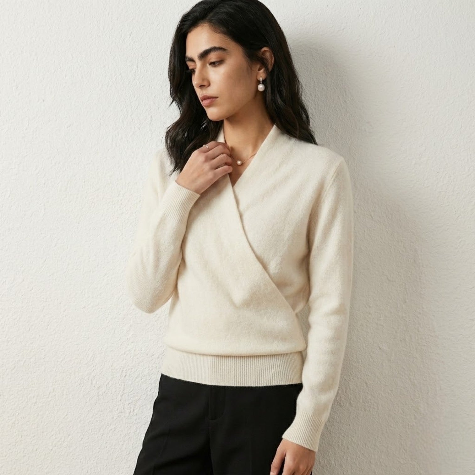 Yelina – Women's Wool Jumper